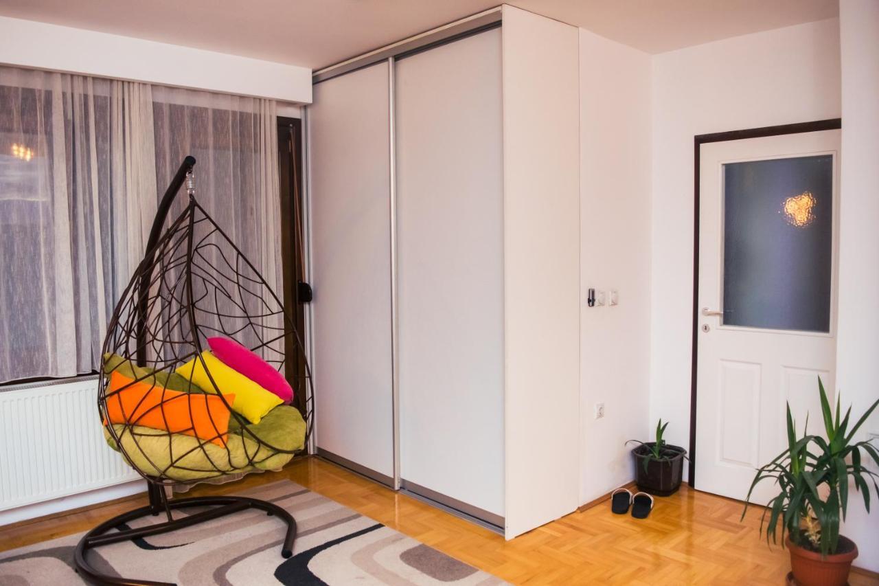 Apartment Aleksija Ni Dış mekan fotoğraf