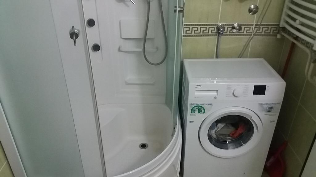 Apartment Aleksija Ni Dış mekan fotoğraf