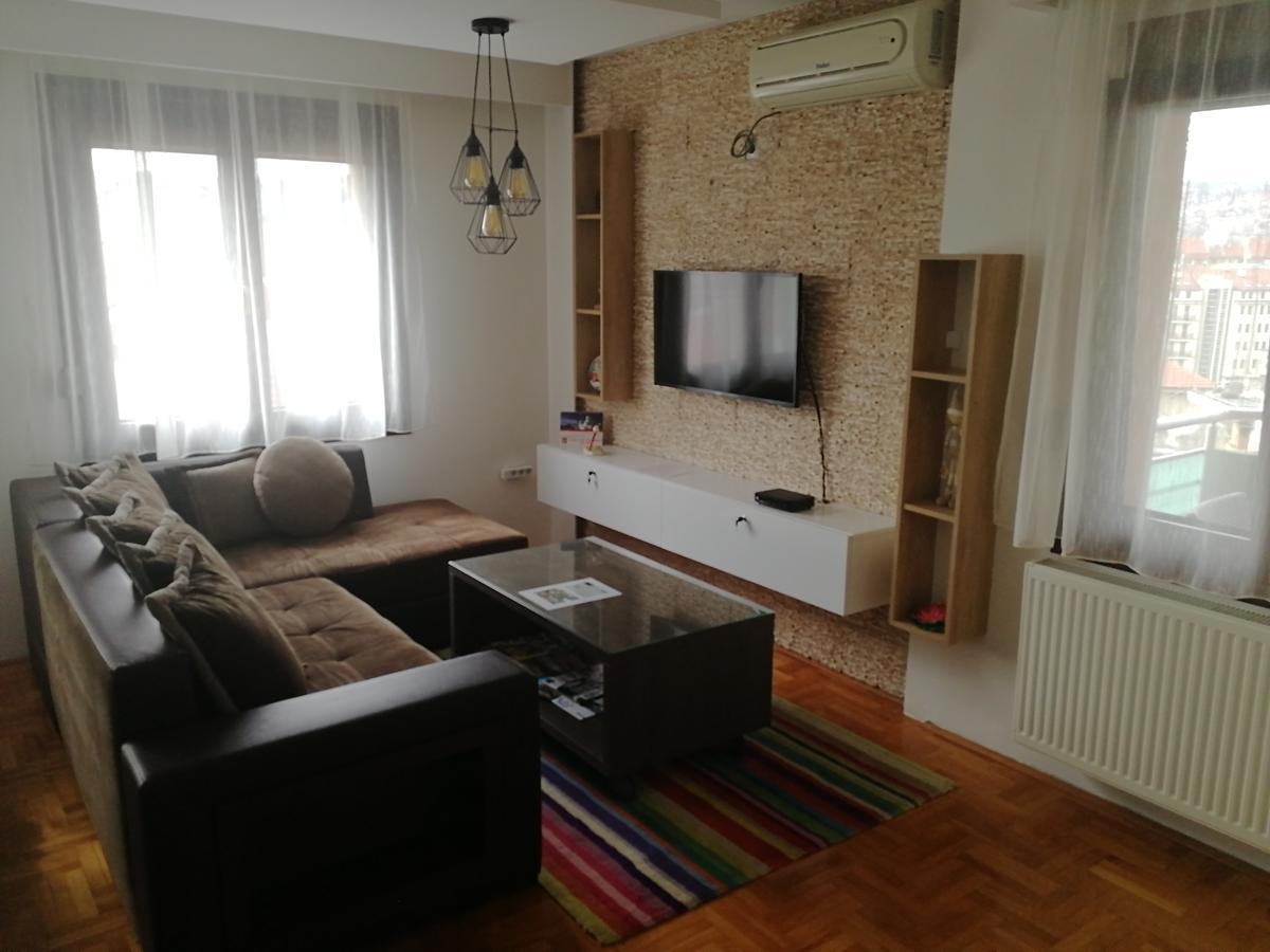 Apartment Aleksija Ni Dış mekan fotoğraf